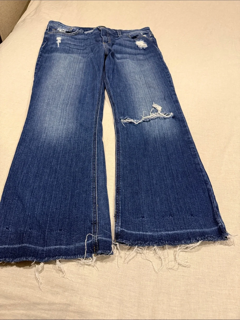 Joe's Jeans Collector’s Edition The Olivia Dark Blue Mid-Rise Cropped Flare